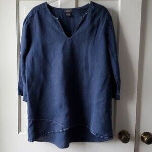 AMICI NAVY BLUE LINEN TOP BLOUSE SIZE SMALL ASYMMETRICAL COASTAL LAGENLOOK BEACH